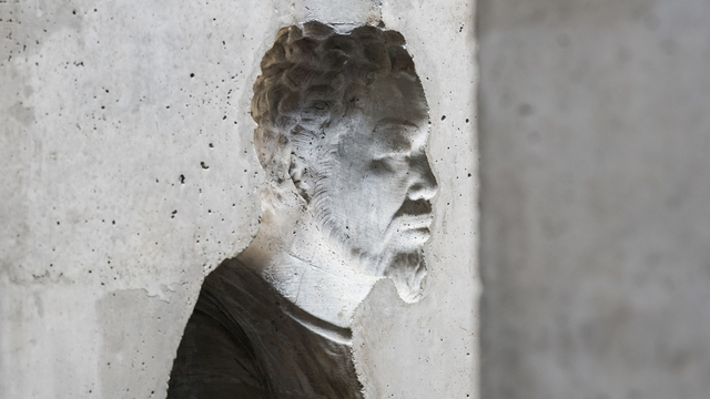 Ai Weiwei man in a cube Querformat Stiftung Lutherhaus Eisenach Alice End