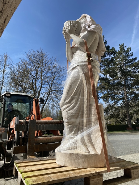 Holz Eva Statue Neuer Friedhof BUGA Außenstandort Mühlhausen Foto Stadtverwaltung 1